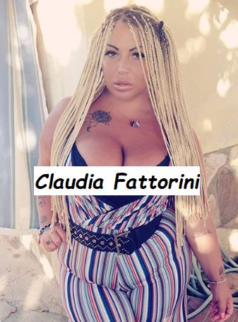 Foto posata modella napoletana Claudia Fattorini