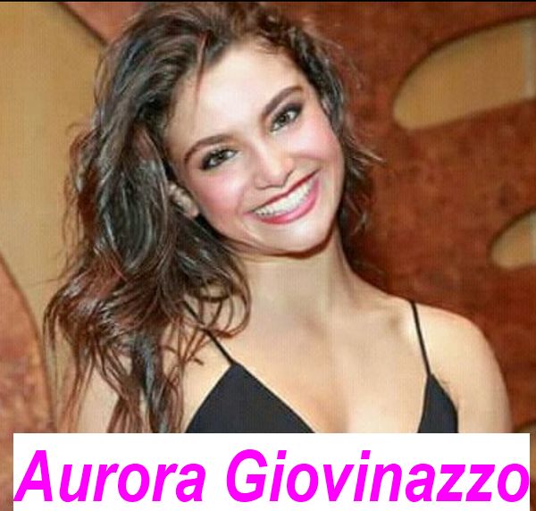 Volto sorridente attrice Aurora Giovinazzo